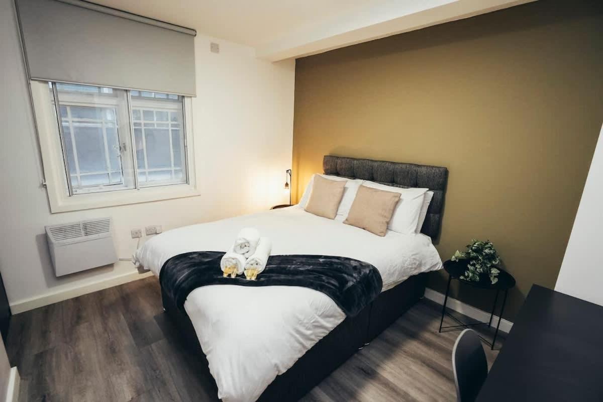 2Br City Centre Apt, Self Check In, Wifi, By Derbnb Шефилд Экстерьер фото